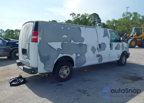 2006 Chevrolet Express Work Van из США, поврежденный, VIN 1GCGG29V661161931